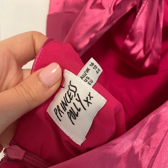 Princess Polly Mini Dress - Picture 2 of 3